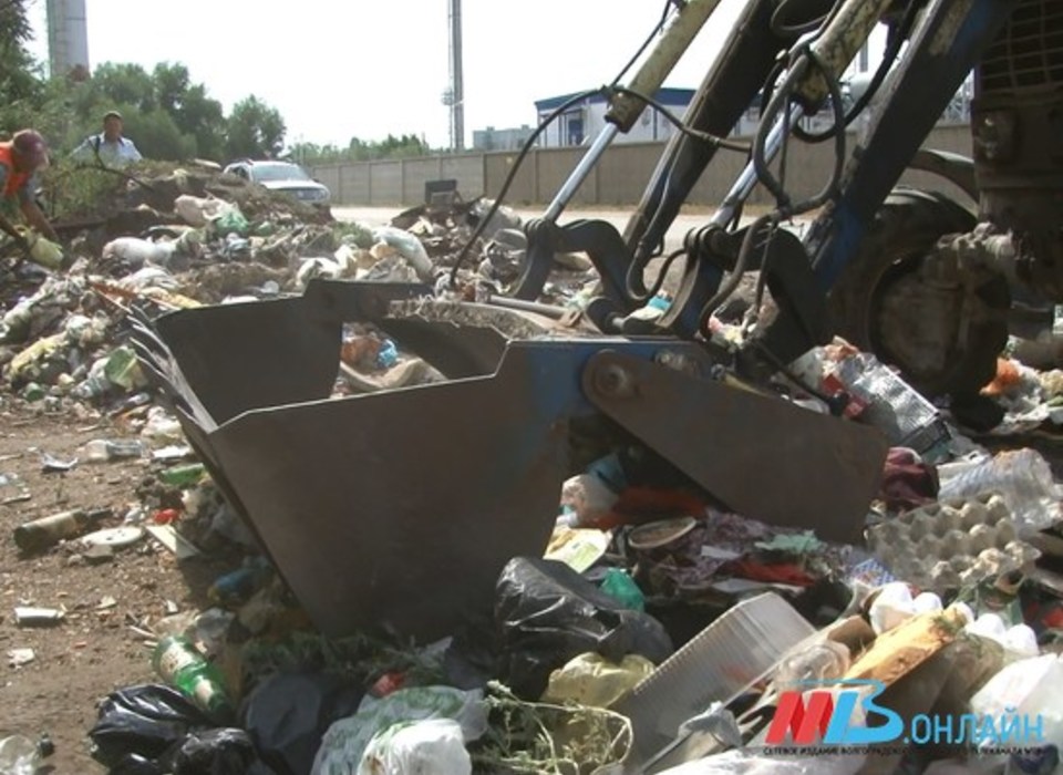 Из трёх посёлков на севере Волгограда вывезут 630 кубометров мусора